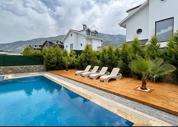 Villa Hisar *